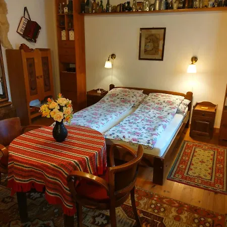Guest house Bike Stop Duna Dunaszentmiklos